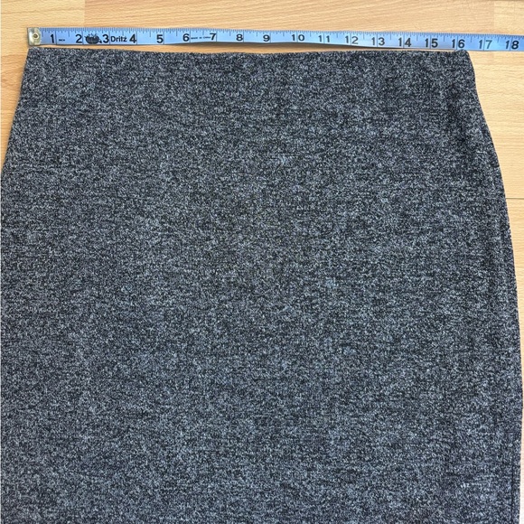 Old Navy Stretchy Fitted Comfy Pencil Skirt sz L🌺2/$14 4/$20 item - Picture 6 of 7